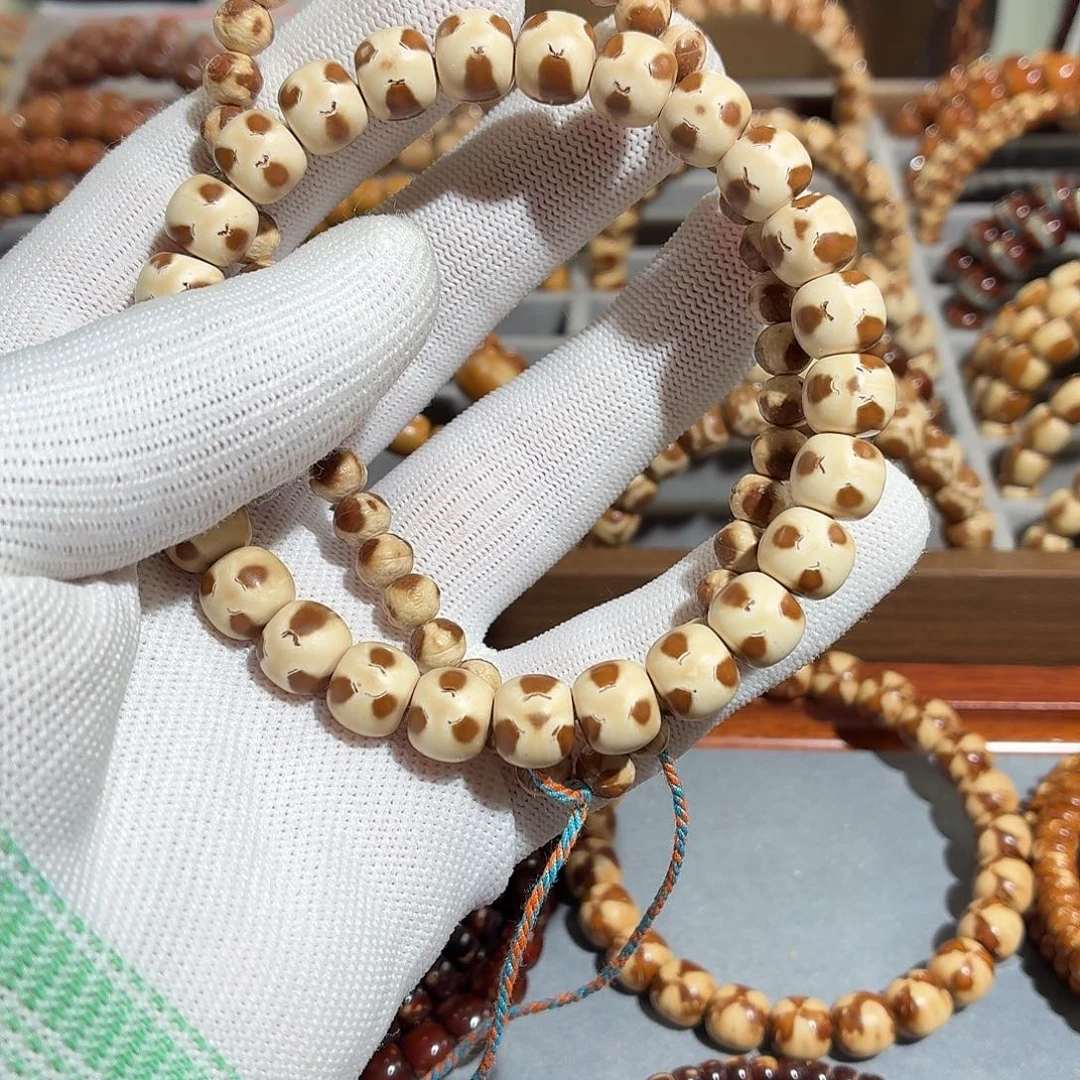 冰****紫金鼠吊坠鼠凤➕小熊猫