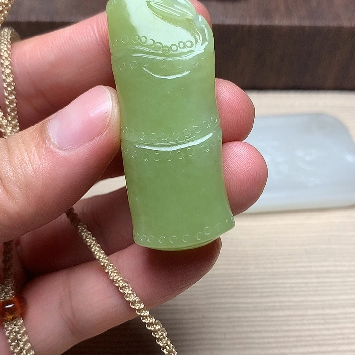 未镶嵌和田玉挂件