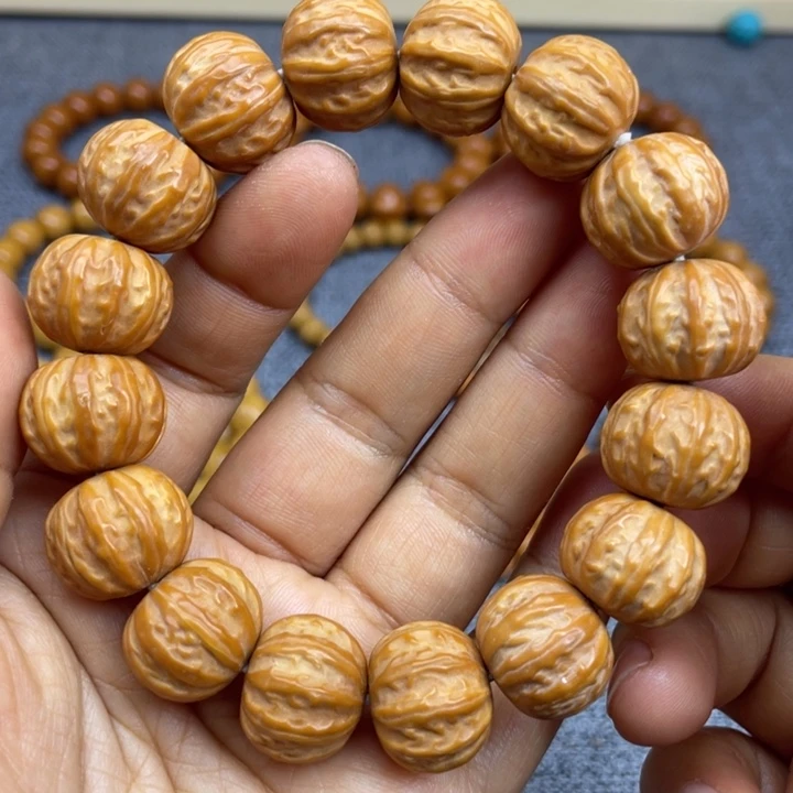 吊坠猴头核桃猴头