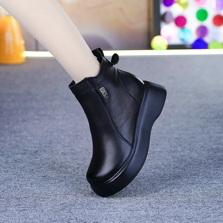 3065-8女真皮坡跟短靴头层牛皮圆头松糕厚底休闲女士马丁靴真皮