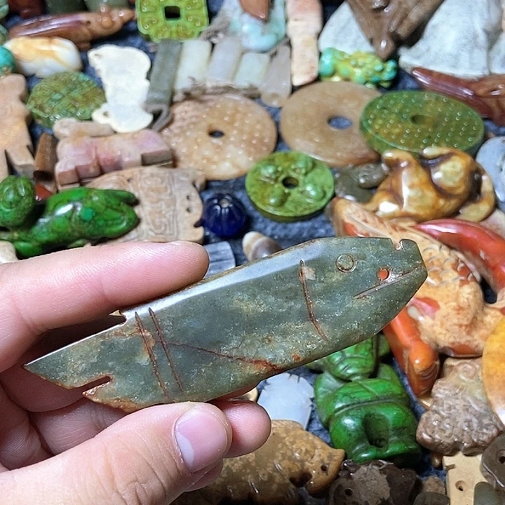 和田玉未镶嵌颈饰68