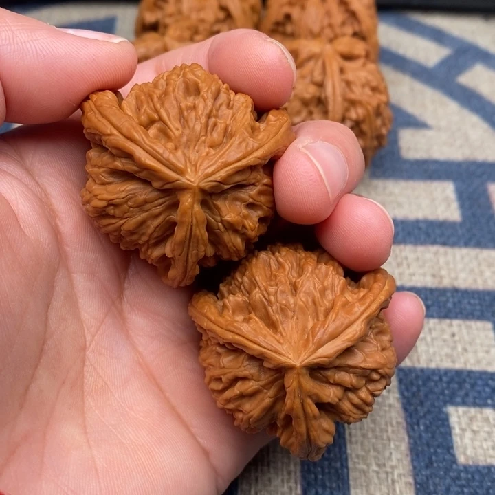 吊坠文玩核桃_***風三棱