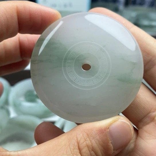 石英质玉（金丝玉）未镶嵌手镯