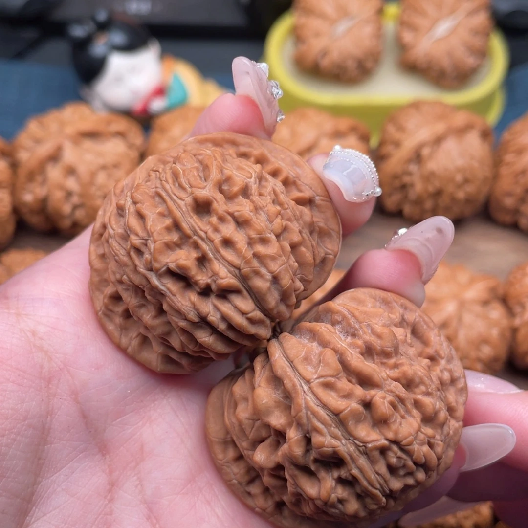 把件文玩核桃全品，毕业满肉汉高楼44