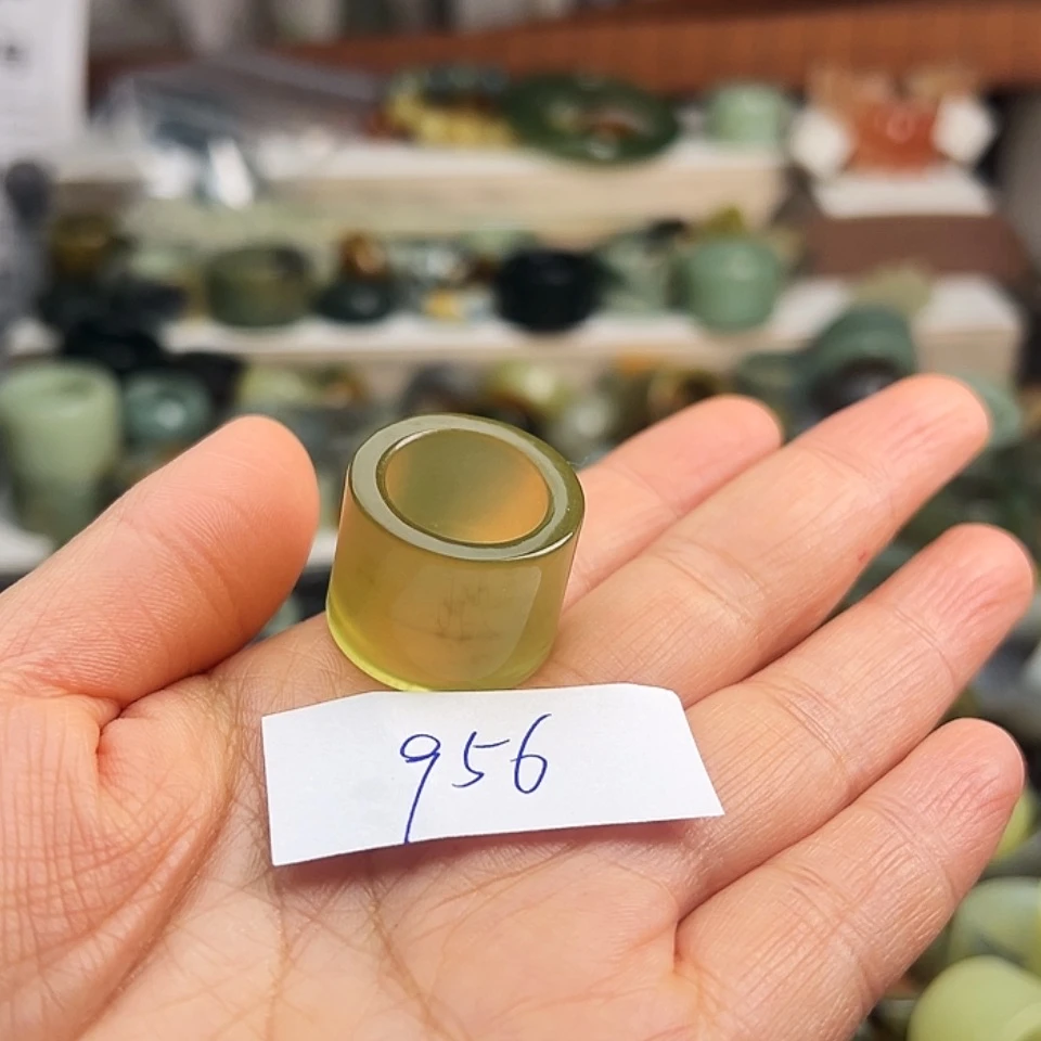 【闪购商品】未镶嵌蛇纹石玉戒指名****取