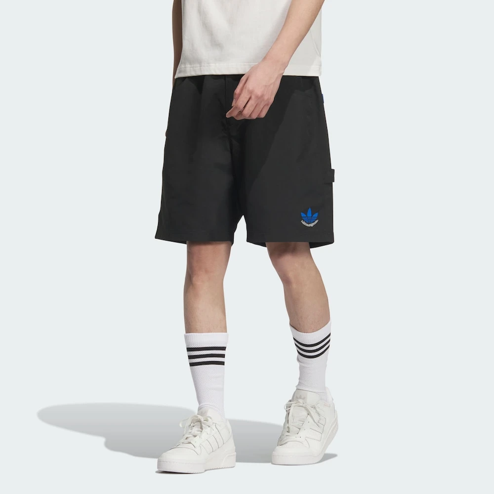 adidas/阿迪达斯三叶草CITY SKATE SHORTS男子运动短裤 JN1667