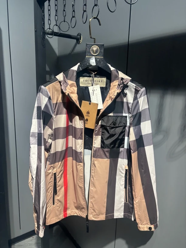 潮流男装尾货 秋冬款青年潮流时尚百搭舒适夹克外套0852