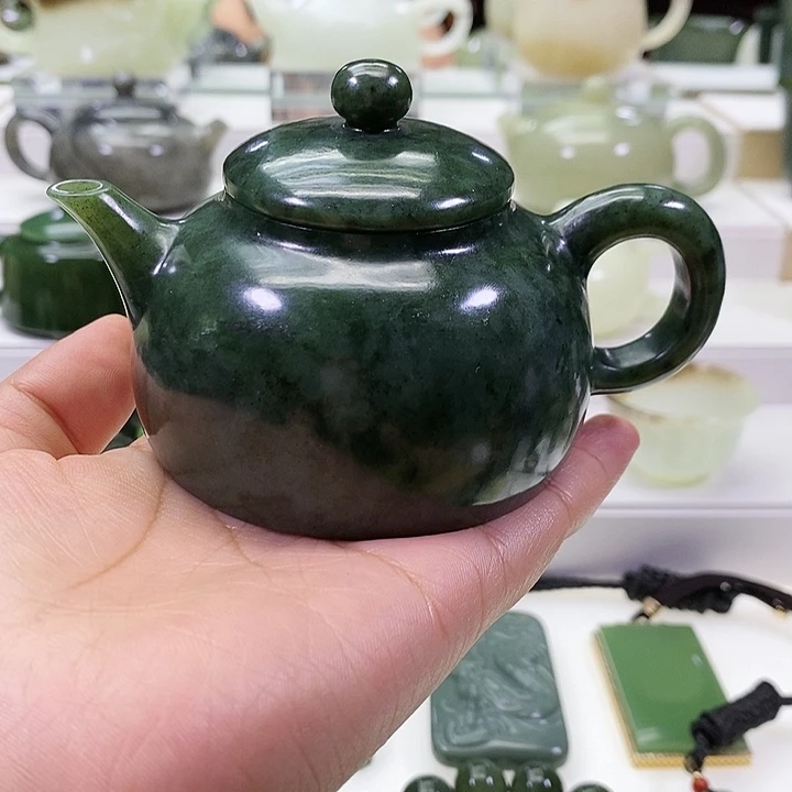和田玉未镶嵌挂件茶壶