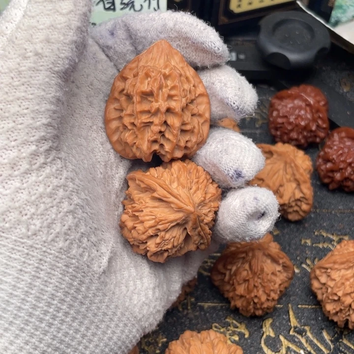 核桃37尺秦岭野生鸡心