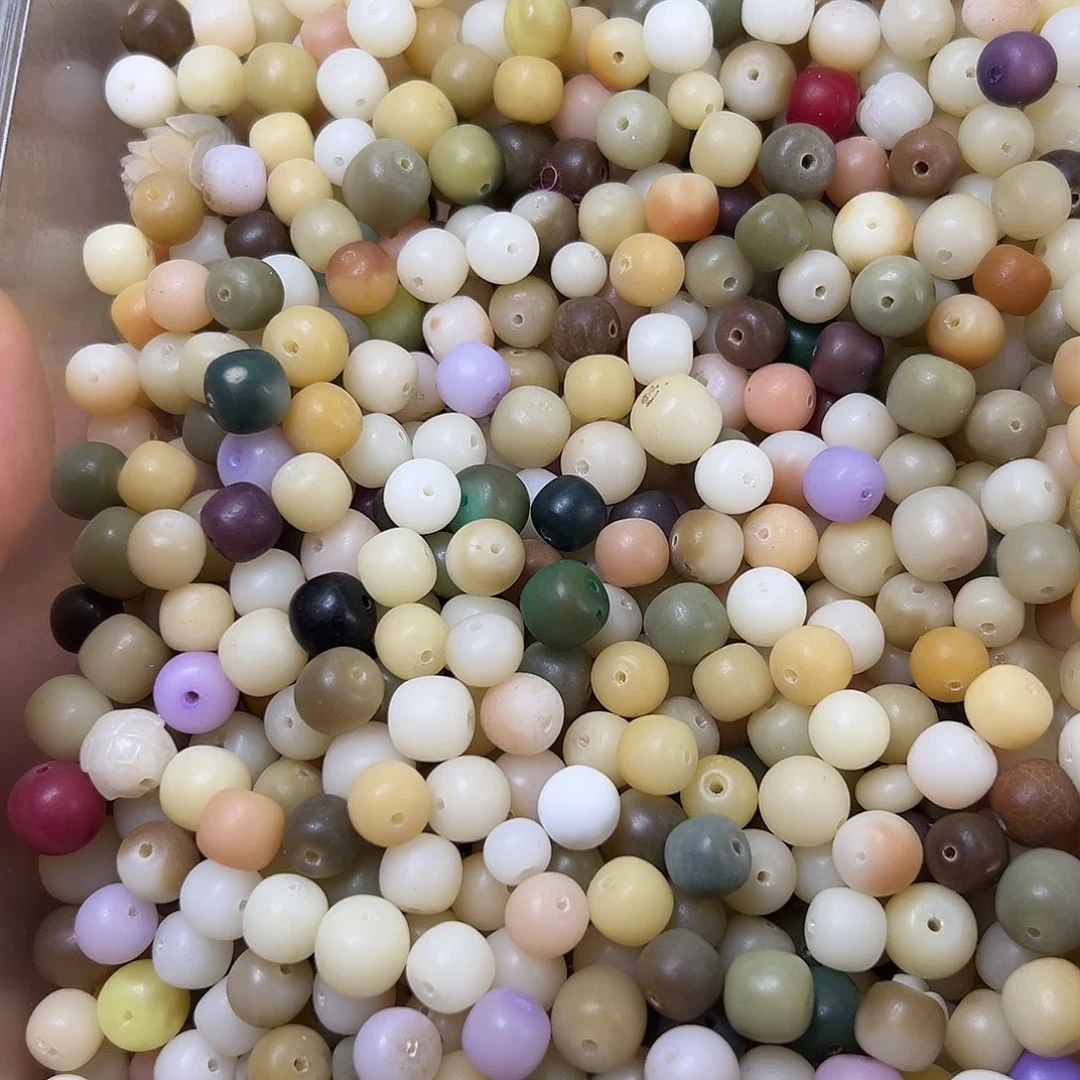 菩提根/象牙果吊坠文****）瑕疵散珠800颗左右有坏不售后