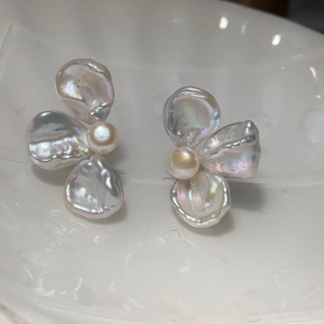 银S925镶嵌耳饰淡水珍珠