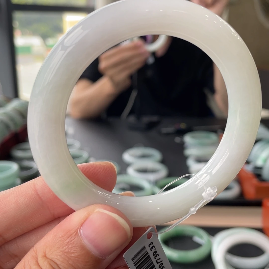 翡翠未镶嵌手镯57.7