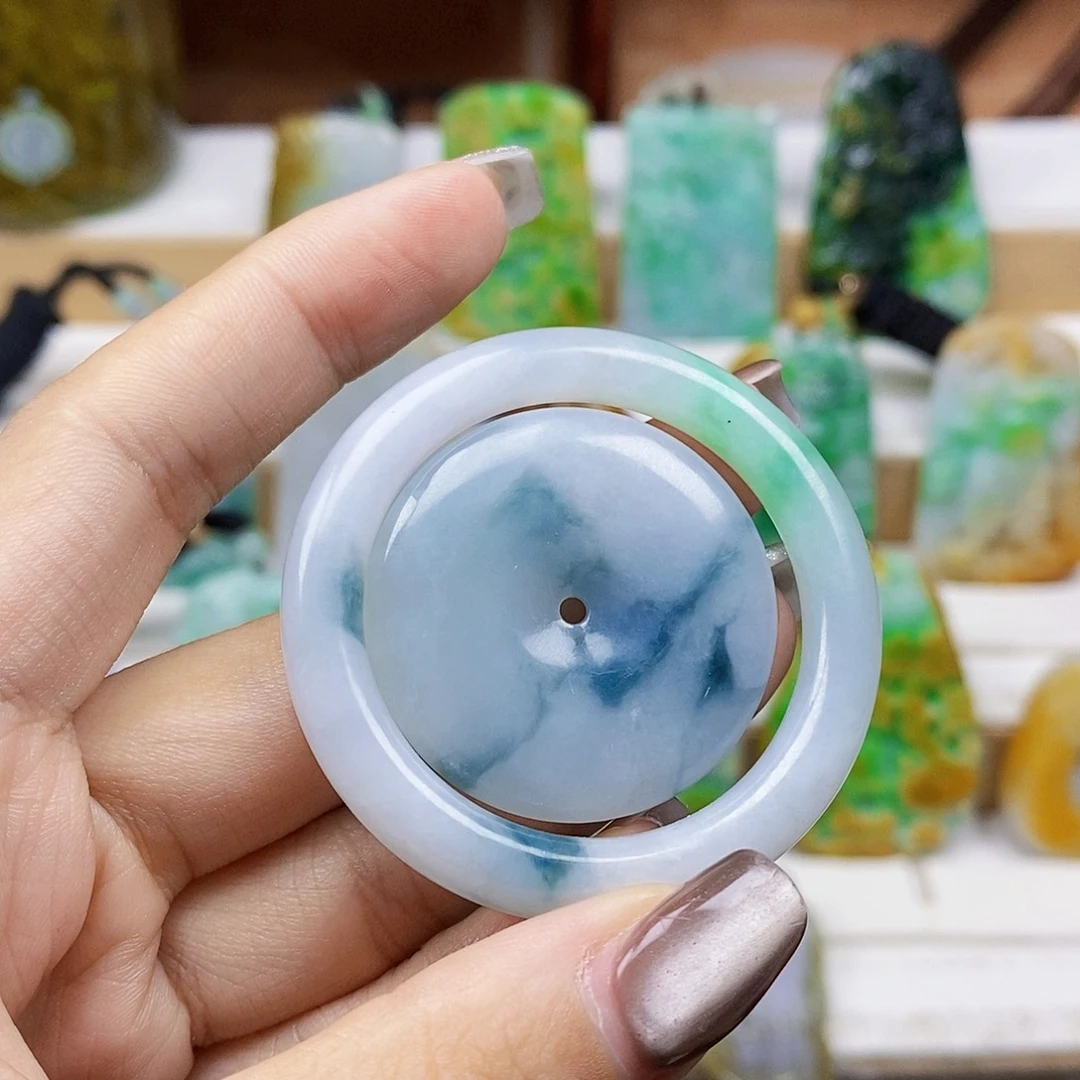 定制翡翠未镶嵌天然翡翠A货