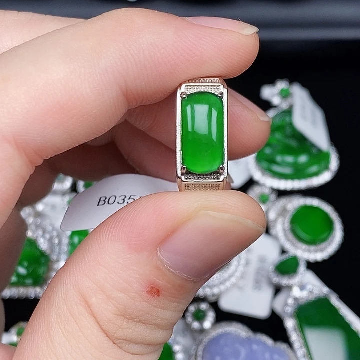 银S925镶嵌戒指翡翠