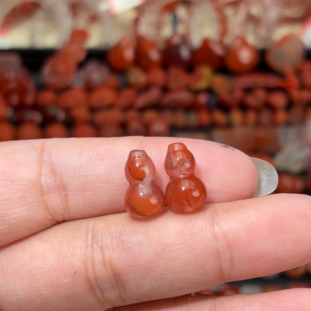 南红玛瑙未镶嵌颈饰7咪➕通孔葫芦一对
