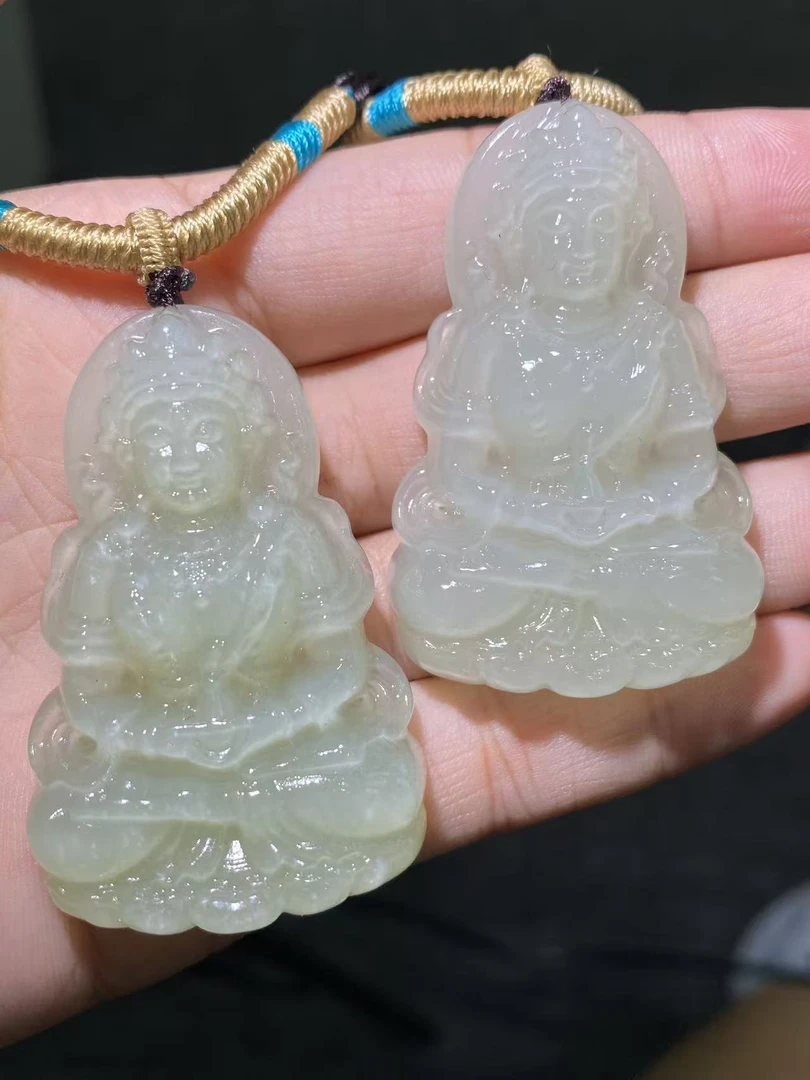 XSM002-106天然和田玉晴水观音吊坠多样性发其一