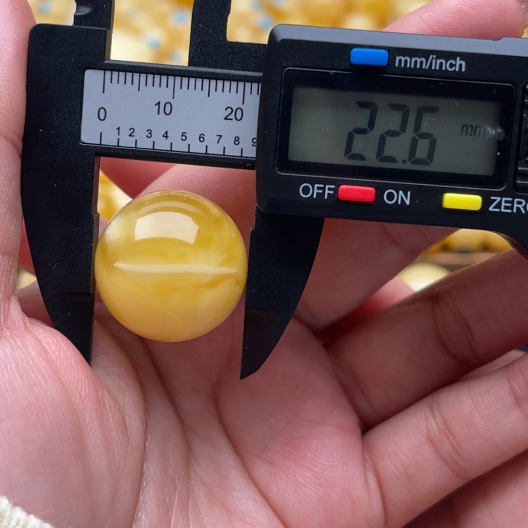 琥珀未镶嵌裸石蜜蜡圆珠笑