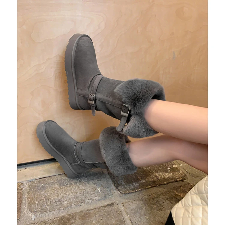 两穿灰色2025冬季新款雪地靴厚底增高绒面复古中筒时尚雪地靴