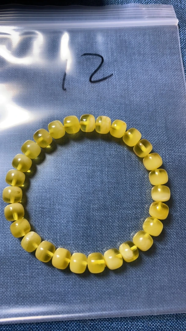 天然蜜蜡金白8老型手串