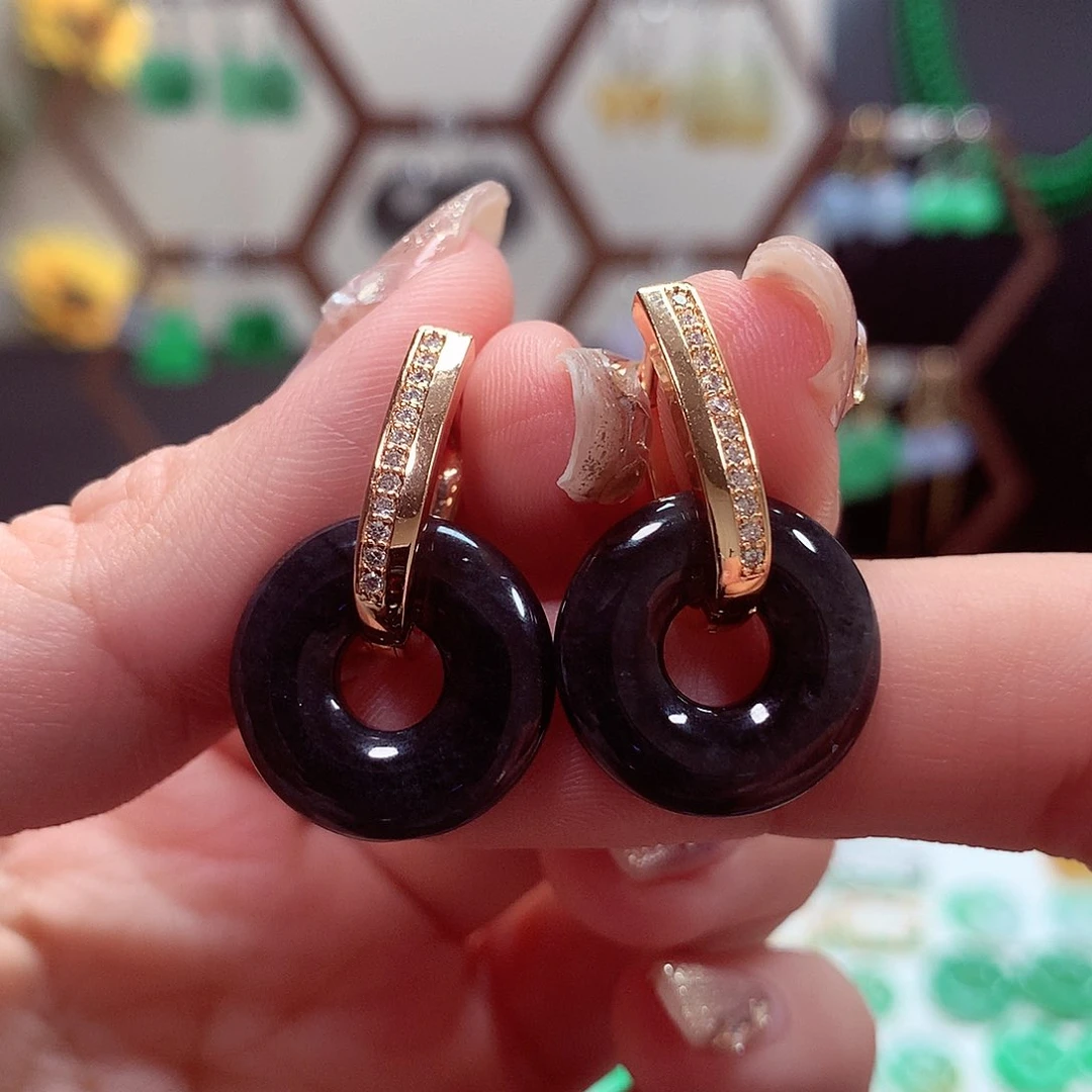 翡翠耳饰未镶嵌天然翡翠