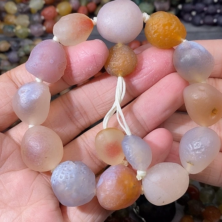 未镶嵌玛瑙/玉髓珠宝奇石