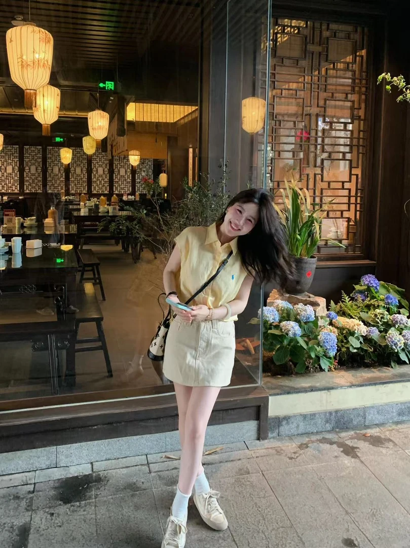 黄色翻领刺绣衬衫女25夏季新款休闲慵懒韩系短袖T恤小众百搭短裙