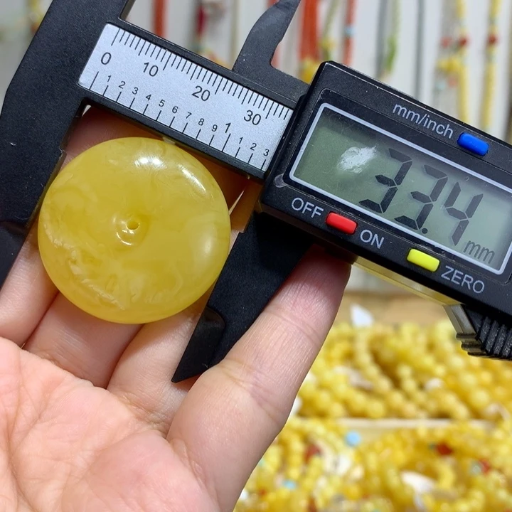 琥珀项链未镶嵌扣子