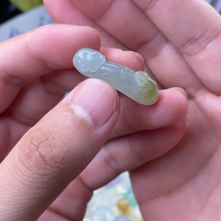颈饰未镶嵌翡翠望子成龙挂件