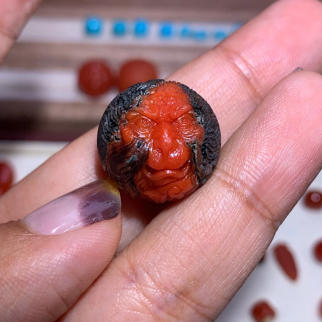 向***往未镶嵌大圣南红玛瑙保山