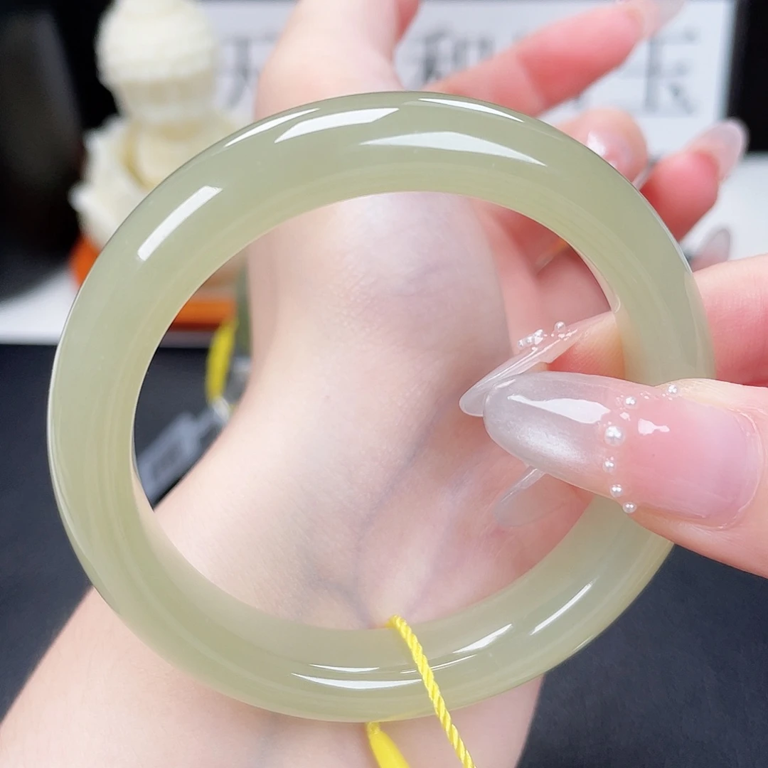 未镶嵌手镯和田玉5253