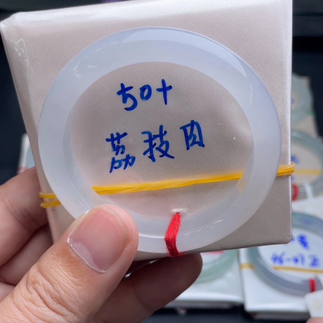 翡翠未镶嵌手镯翡翠手镯26