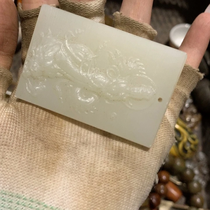 李***哥瓷片堂哥结婚那天穿高跟鞋走路