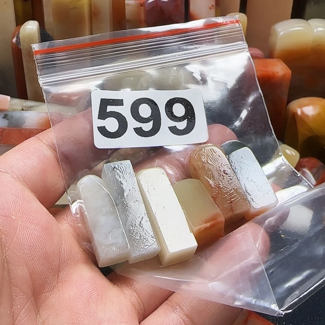 老挝石家**神老挝