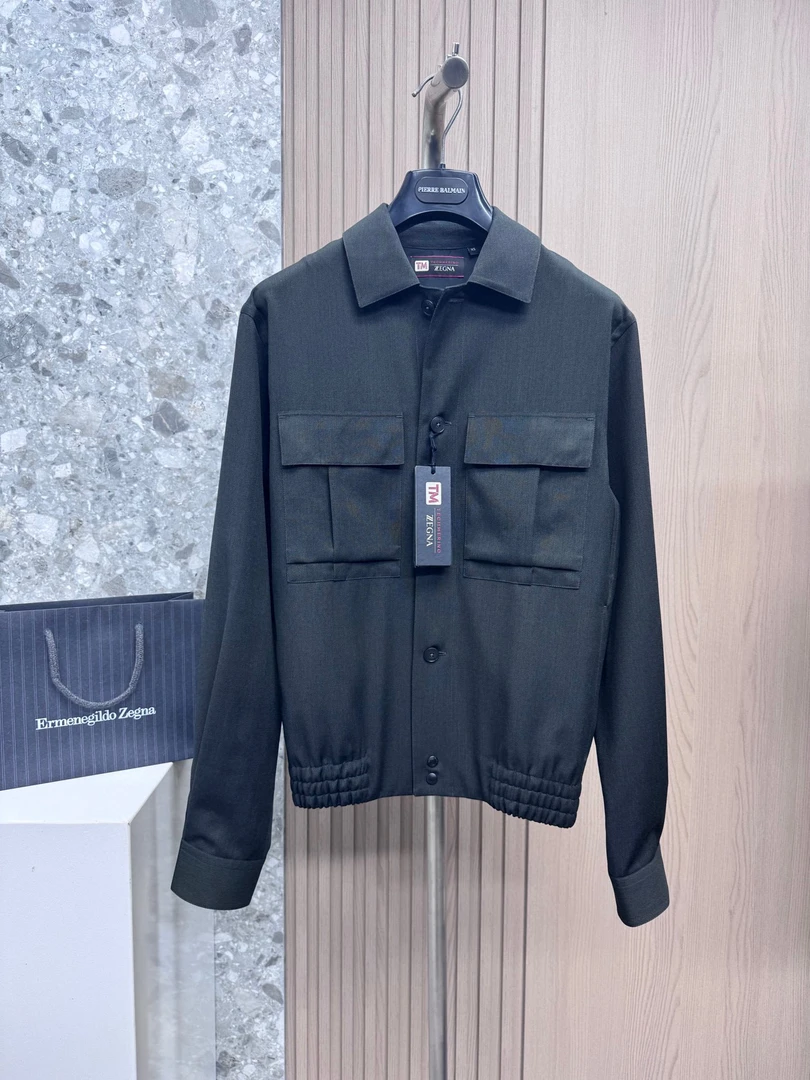 未使用 ZEGNA 杰尼亚 134116短款TM科技夹克