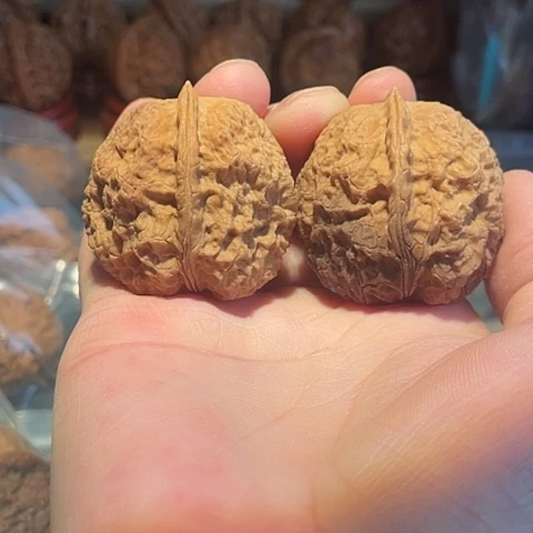 把件文玩核桃金刚佛手阴皮磕尖39
