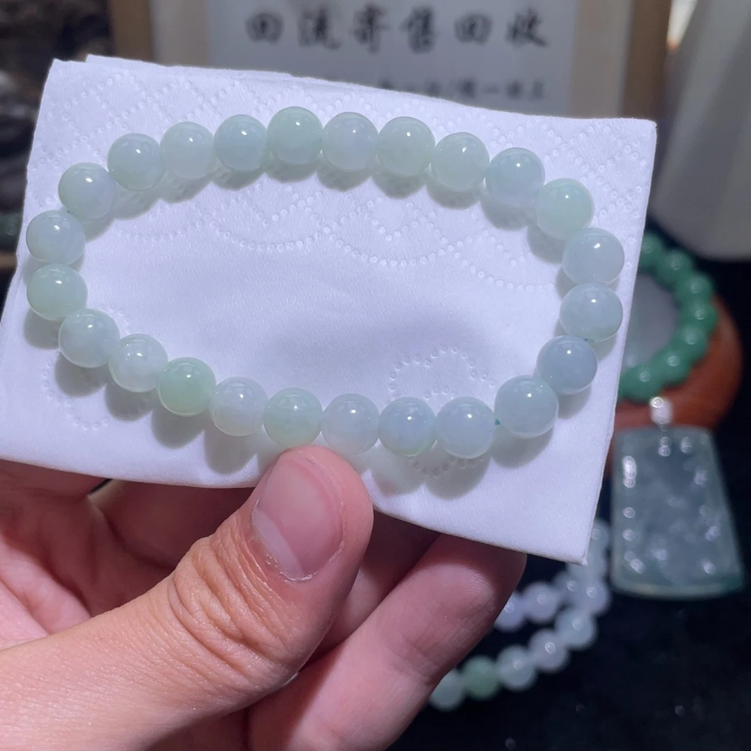 翡翠未镶嵌颈饰手串