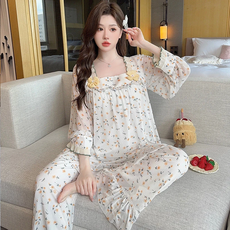 【怡润·睡衣】碎花套装带胸垫柔软舒适蕾丝花边方领长袖睡衣