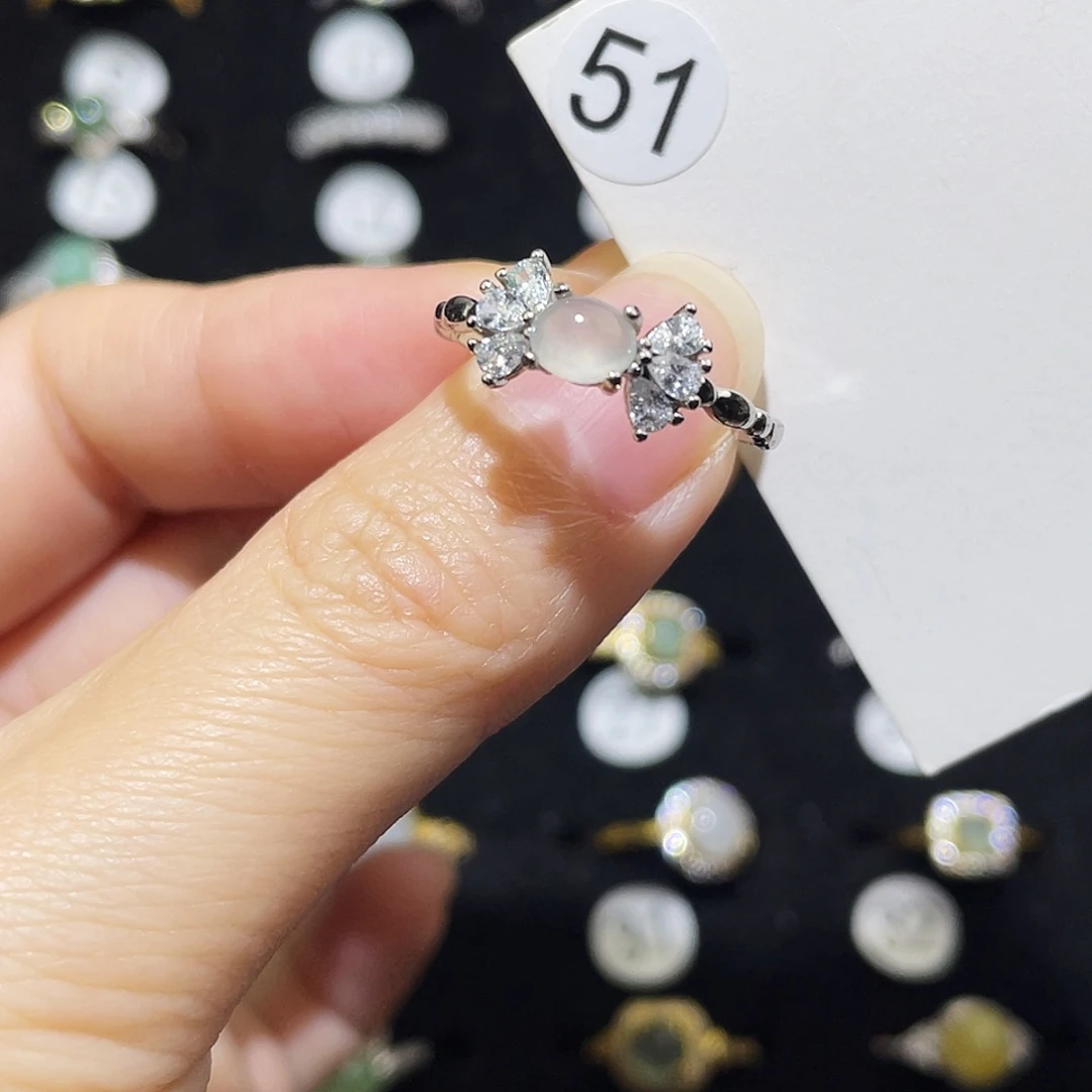 翡翠未镶嵌戒指戒指