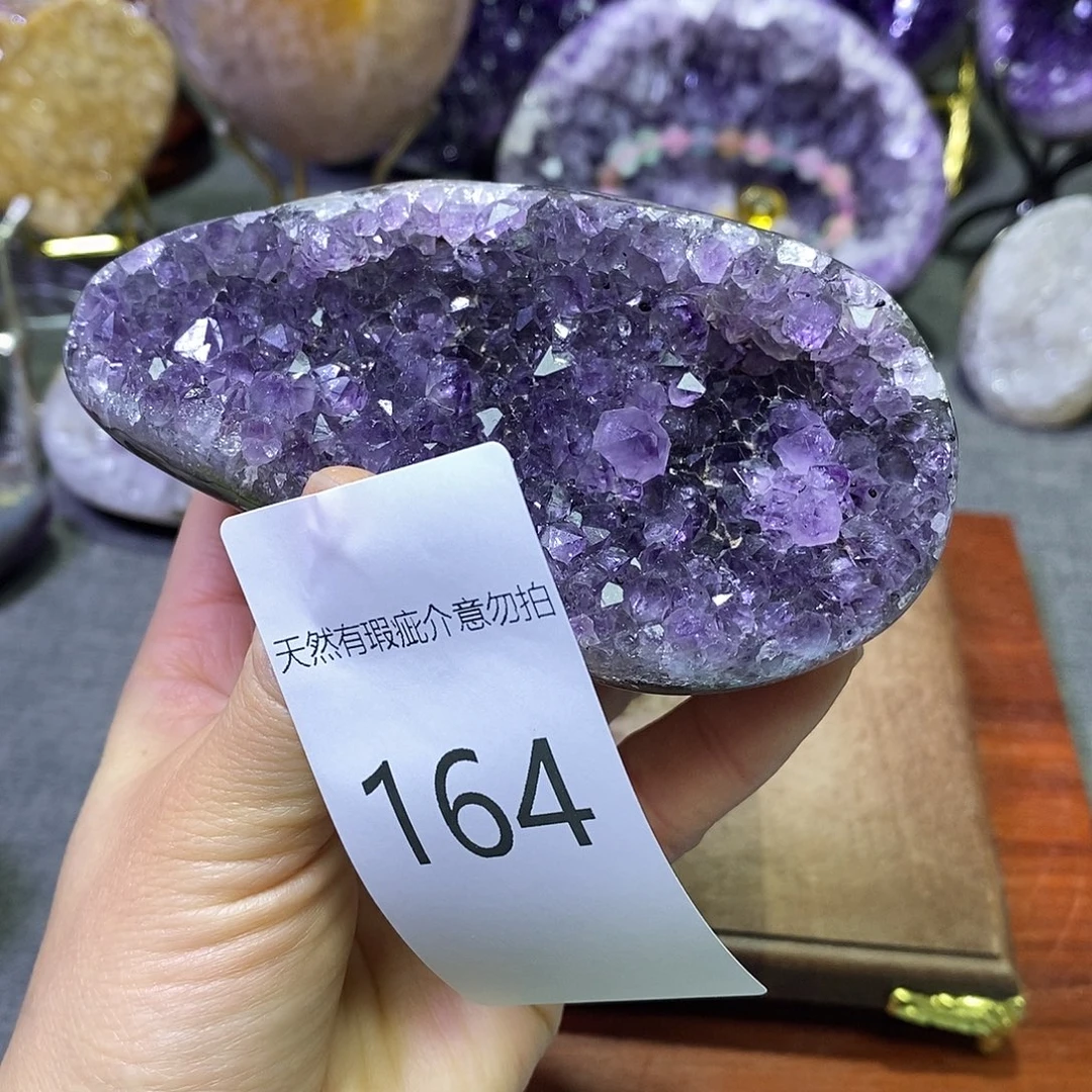 紫晶未镶嵌珠宝半成品