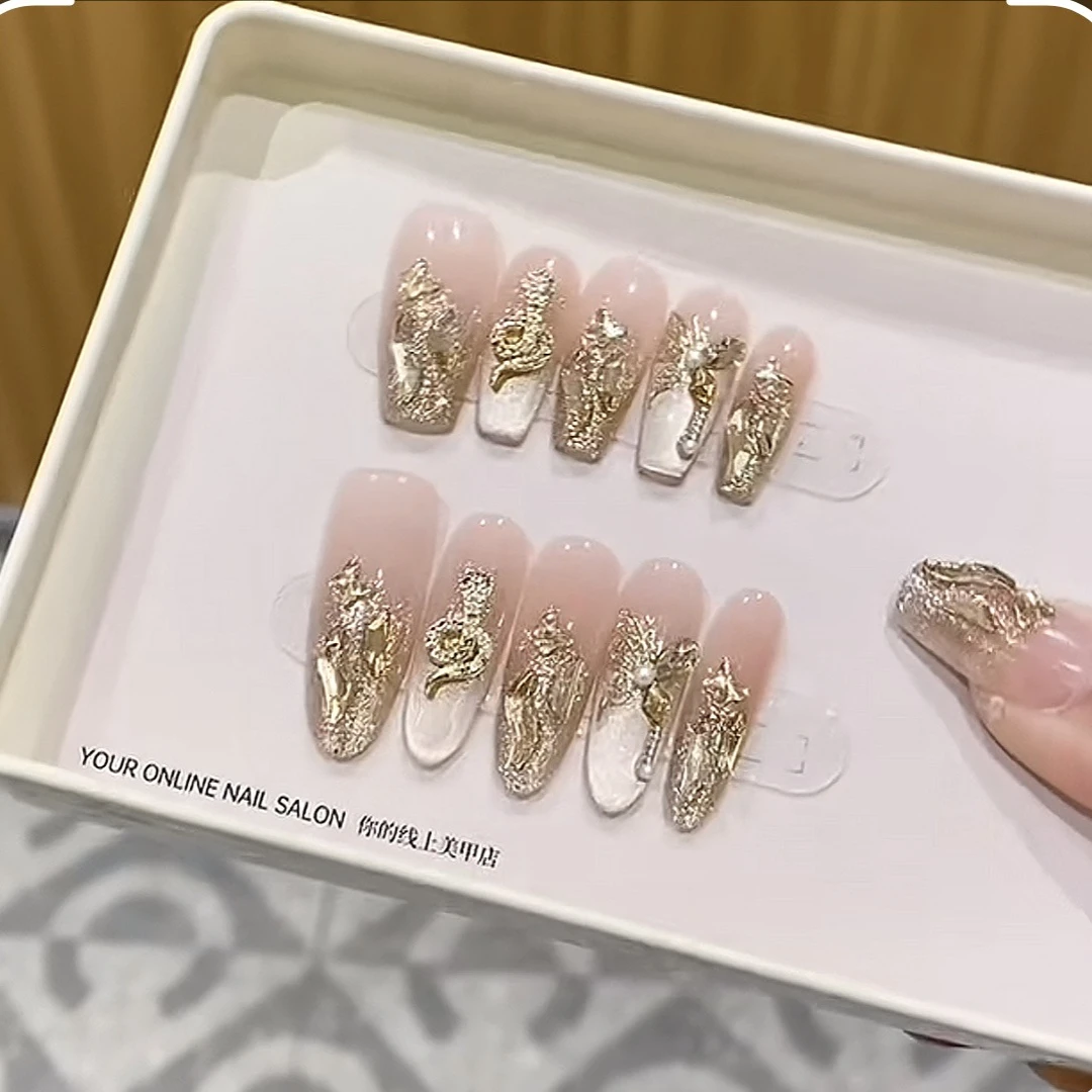 奈姿 纯手工光疗穿戴甲金蛇来财成品重复使用美甲贴片可拆