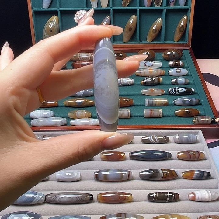 9***哥玛瑙/玉髓未镶嵌吊坠(赠链)