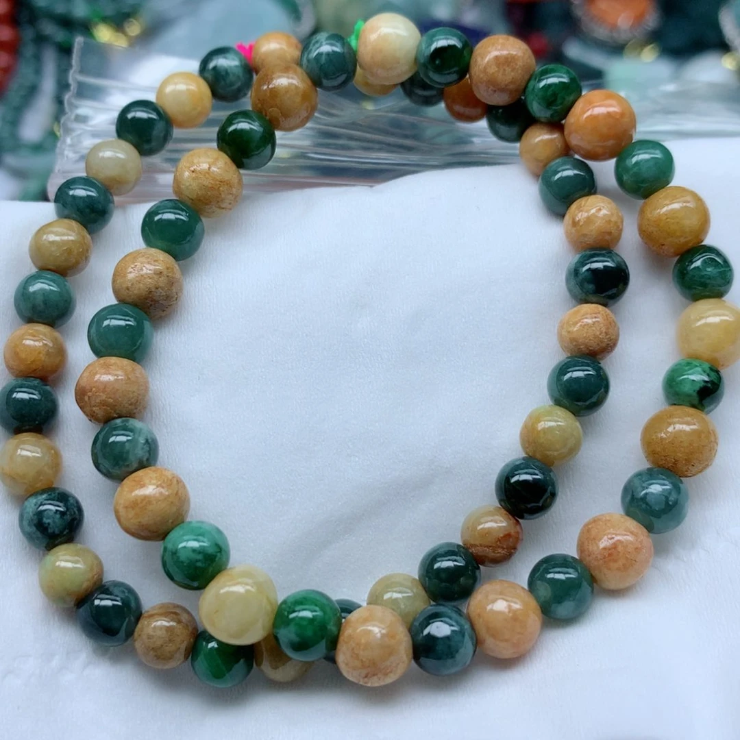 翡翠颈饰未镶嵌手串