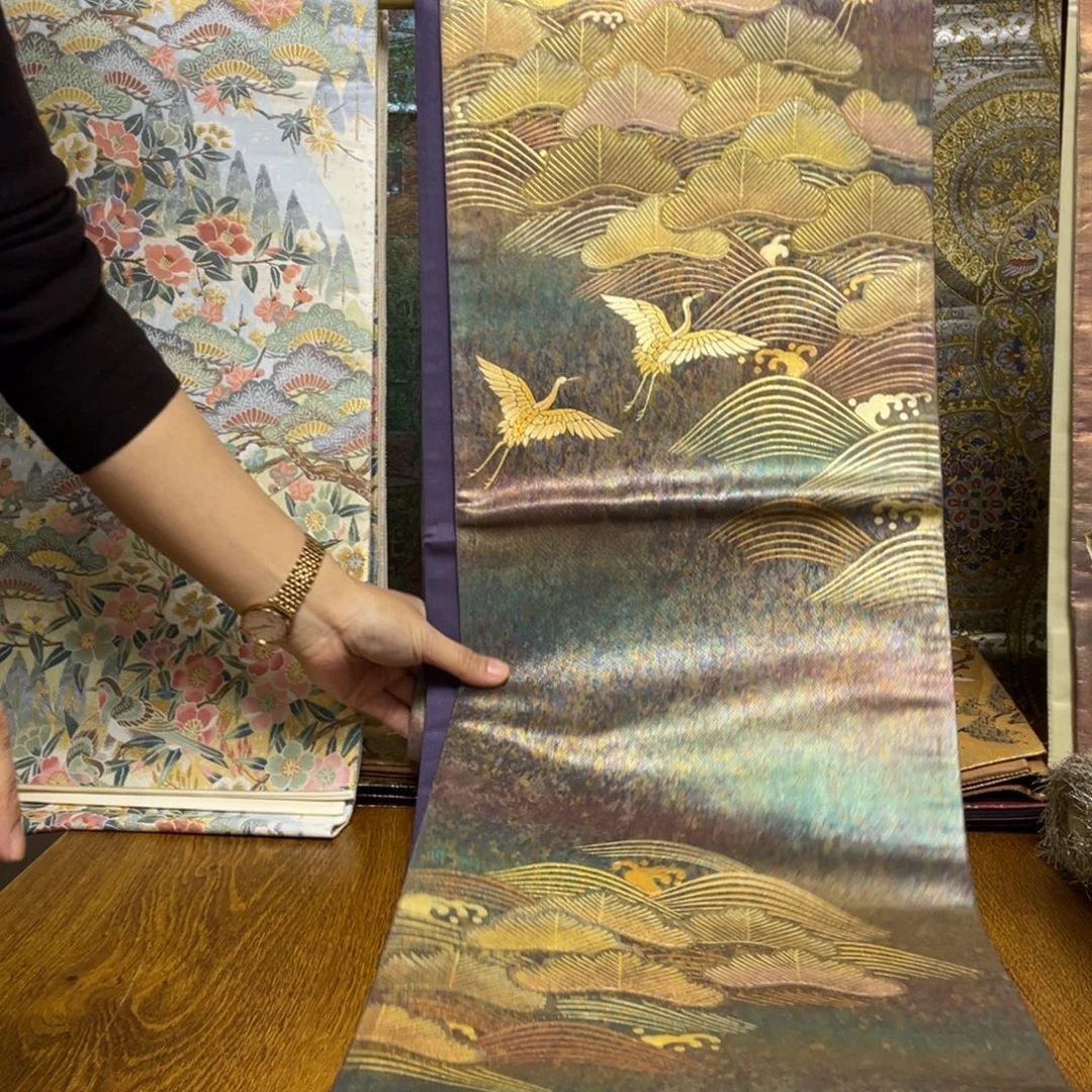 刺绣织锦技艺高超的技术