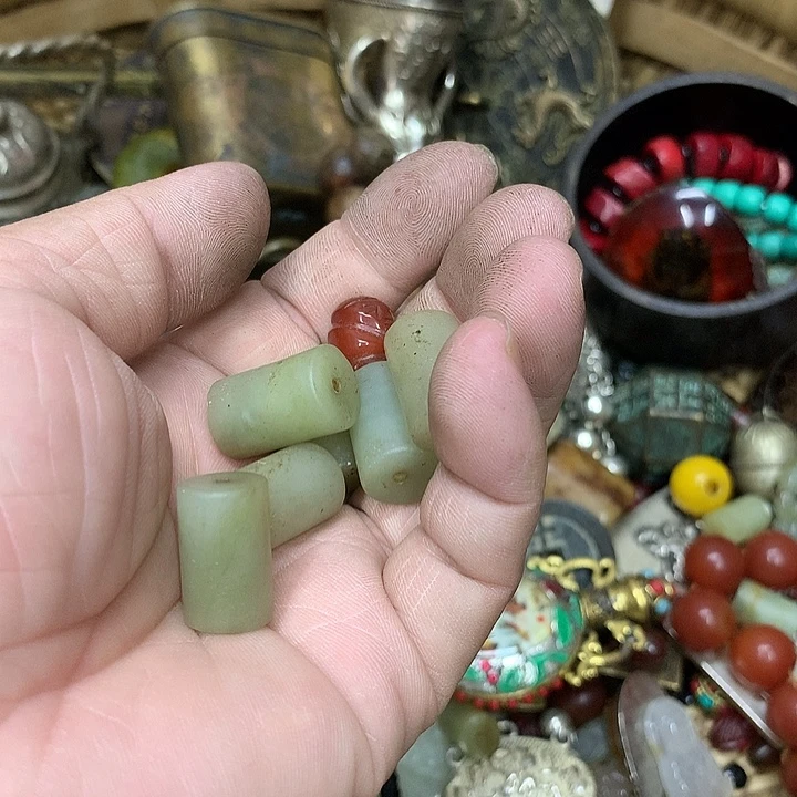 @***在一物一拍6个珠珠和贵人