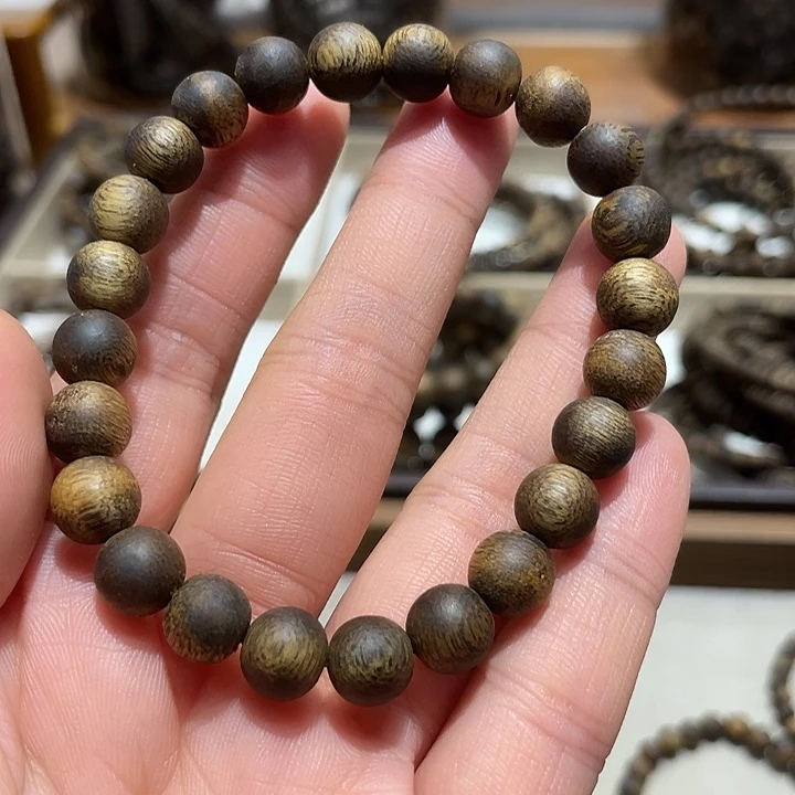 沉香碎屑沉香棋楠沉香老料单圈8mm5克+