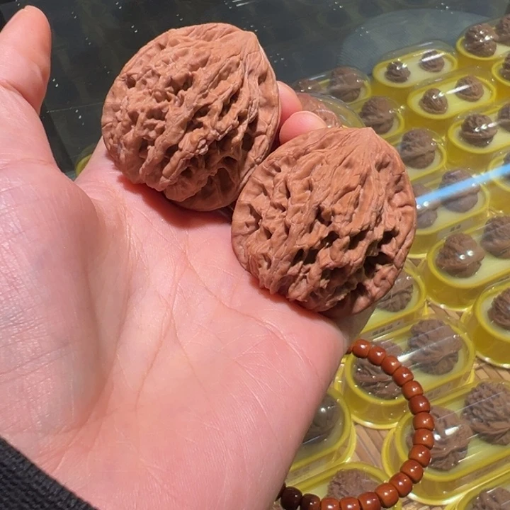 文玩核桃把件41麦穗虎头