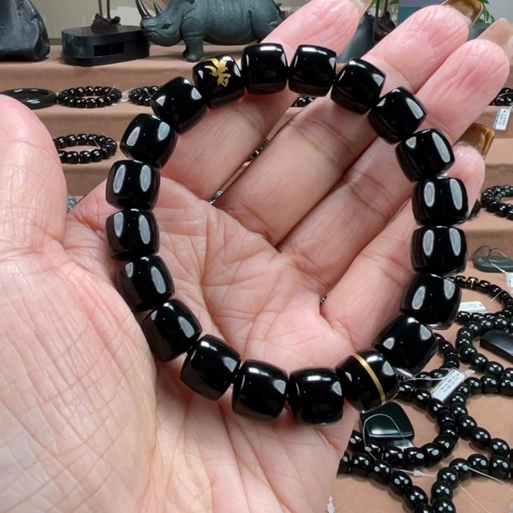 玉***哥和田玉未镶嵌手链11