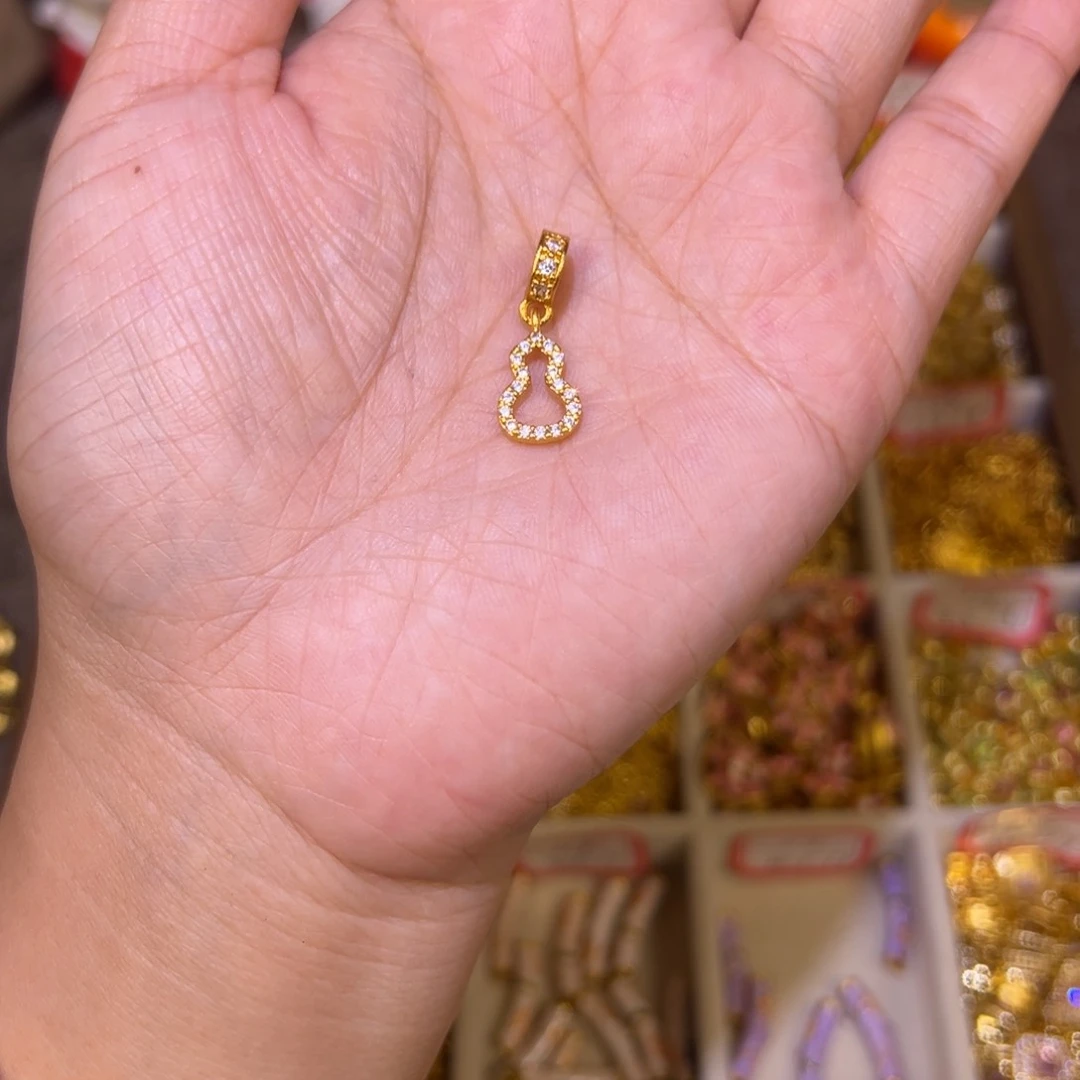 合金镂空葫芦吊坠