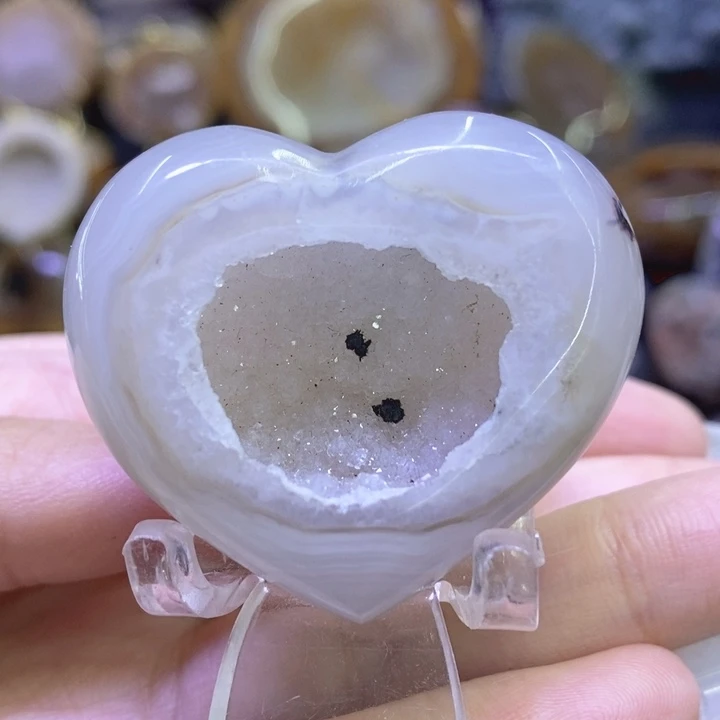 未镶嵌珠宝半成品水晶A****?白软爱心