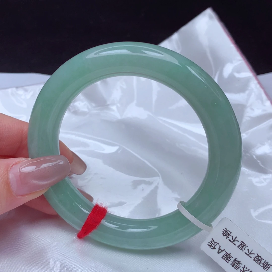 翡翠手镯未镶嵌手镯57